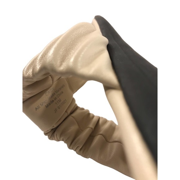 NWT Size 11 Cream Aerosoles Women's Cady Slip On Flats Thong Sandals - Picture 6 of 6